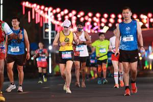 BIB: 44105, 68410, 44114, 41111
                            <button type="button" onclick="openModal(20795224)" class="btn btn-primary btn-sm float-right btn-popup" data-toggle="modal" data-target=".modal-high-quality">
                        <i class="fas fa-shopping-cart"></i> Add to Cart
                    </button>
                                            <button type="button" onclick="isThisMe(20795224, true)" class="btn btn-success btn-sm float-right btn-popup btn-isme hidden" data-toggle="tooltip" data-placement="bottom" title="นี่คือรูปของคุณใช่ไหม คลิกที่นี่เพื่อเอาเข้าอัลบั้ม">
                        <i class="fas fa-plus"></i> Add to album
                    </button>
                    <button type="button" onclick="isThisMe(20795224, false)" class="btn btn-warning btn-sm float-right btn-popup btn-isnotme hidden">
                        <i class="fas fa-ban"></i> Remove from album
                    </button>