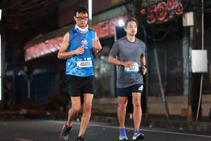 BIB: 202, 40433
                            <button type="button" onclick="openModal(20850935)" class="btn btn-primary btn-sm float-right btn-popup" data-toggle="modal" data-target=".modal-high-quality">
                        <i class="fas fa-shopping-cart"></i> Add to Cart
                    </button>
                                            <button type="button" onclick="isThisMe(20850935, true)" class="btn btn-success btn-sm float-right btn-popup btn-isme hidden" data-toggle="tooltip" data-placement="bottom" title="นี่คือรูปของคุณใช่ไหม คลิกที่นี่เพื่อเอาเข้าอัลบั้ม">
                        <i class="fas fa-plus"></i> Add to album
                    </button>
                    <button type="button" onclick="isThisMe(20850935, false)" class="btn btn-warning btn-sm float-right btn-popup btn-isnotme hidden">
                        <i class="fas fa-ban"></i> Remove from album
                    </button>