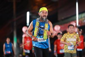 BIB: 4214
                            <button type="button" onclick="openModal(20860433)" class="btn btn-primary btn-sm float-right btn-popup" data-toggle="modal" data-target=".modal-high-quality">
                        <i class="fas fa-shopping-cart"></i> Add to Cart
                    </button>
                                            <button type="button" onclick="isThisMe(20860433, true)" class="btn btn-success btn-sm float-right btn-popup btn-isme hidden" data-toggle="tooltip" data-placement="bottom" title="นี่คือรูปของคุณใช่ไหม คลิกที่นี่เพื่อเอาเข้าอัลบั้ม">
                        <i class="fas fa-plus"></i> Add to album
                    </button>
                    <button type="button" onclick="isThisMe(20860433, false)" class="btn btn-warning btn-sm float-right btn-popup btn-isnotme hidden">
                        <i class="fas fa-ban"></i> Remove from album
                    </button>