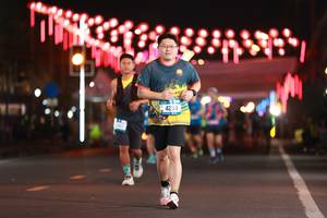 BIB: 42114
                            <button type="button" onclick="openModal(20781395)" class="btn btn-primary btn-sm float-right btn-popup" data-toggle="modal" data-target=".modal-high-quality">
                        <i class="fas fa-shopping-cart"></i> Add to Cart
                    </button>
                                            <button type="button" onclick="isThisMe(20781395, true)" class="btn btn-success btn-sm float-right btn-popup btn-isme hidden" data-toggle="tooltip" data-placement="bottom" title="นี่คือรูปของคุณใช่ไหม คลิกที่นี่เพื่อเอาเข้าอัลบั้ม">
                        <i class="fas fa-plus"></i> Add to album
                    </button>
                    <button type="button" onclick="isThisMe(20781395, false)" class="btn btn-warning btn-sm float-right btn-popup btn-isnotme hidden">
                        <i class="fas fa-ban"></i> Remove from album
                    </button>