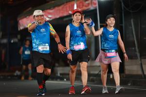 BIB: 40718, 456, 45269
                            <button type="button" onclick="openModal(20853293)" class="btn btn-primary btn-sm float-right btn-popup" data-toggle="modal" data-target=".modal-high-quality">
                        <i class="fas fa-shopping-cart"></i> Add to Cart
                    </button>
                                            <button type="button" onclick="isThisMe(20853293, true)" class="btn btn-success btn-sm float-right btn-popup btn-isme hidden" data-toggle="tooltip" data-placement="bottom" title="นี่คือรูปของคุณใช่ไหม คลิกที่นี่เพื่อเอาเข้าอัลบั้ม">
                        <i class="fas fa-plus"></i> Add to album
                    </button>
                    <button type="button" onclick="isThisMe(20853293, false)" class="btn btn-warning btn-sm float-right btn-popup btn-isnotme hidden">
                        <i class="fas fa-ban"></i> Remove from album
                    </button>