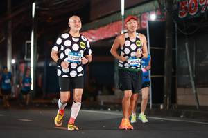 BIB: 42206, 40283
                            <button type="button" onclick="openModal(20853738)" class="btn btn-primary btn-sm float-right btn-popup" data-toggle="modal" data-target=".modal-high-quality">
                        <i class="fas fa-shopping-cart"></i> Add to Cart
                    </button>
                                            <button type="button" onclick="isThisMe(20853738, true)" class="btn btn-success btn-sm float-right btn-popup btn-isme hidden" data-toggle="tooltip" data-placement="bottom" title="นี่คือรูปของคุณใช่ไหม คลิกที่นี่เพื่อเอาเข้าอัลบั้ม">
                        <i class="fas fa-plus"></i> Add to album
                    </button>
                    <button type="button" onclick="isThisMe(20853738, false)" class="btn btn-warning btn-sm float-right btn-popup btn-isnotme hidden">
                        <i class="fas fa-ban"></i> Remove from album
                    </button>