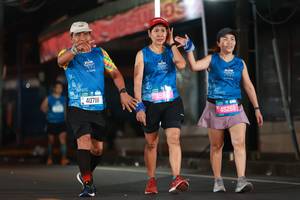BIB: 40718, 165, 45687, 7501, 45269
                            <button type="button" onclick="openModal(20853244)" class="btn btn-primary btn-sm float-right btn-popup" data-toggle="modal" data-target=".modal-high-quality">
                        <i class="fas fa-shopping-cart"></i> Add to Cart
                    </button>
                                            <button type="button" onclick="isThisMe(20853244, true)" class="btn btn-success btn-sm float-right btn-popup btn-isme hidden" data-toggle="tooltip" data-placement="bottom" title="นี่คือรูปของคุณใช่ไหม คลิกที่นี่เพื่อเอาเข้าอัลบั้ม">
                        <i class="fas fa-plus"></i> Add to album
                    </button>
                    <button type="button" onclick="isThisMe(20853244, false)" class="btn btn-warning btn-sm float-right btn-popup btn-isnotme hidden">
                        <i class="fas fa-ban"></i> Remove from album
                    </button>