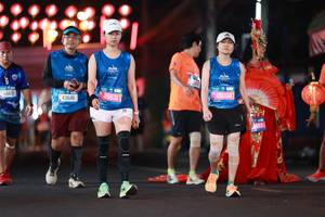 BIB: 6440, 43646, 45631, 450941
                            <button type="button" onclick="openModal(20839159)" class="btn btn-primary btn-sm float-right btn-popup" data-toggle="modal" data-target=".modal-high-quality">
                        <i class="fas fa-shopping-cart"></i> Add to Cart
                    </button>
                                            <button type="button" onclick="isThisMe(20839159, true)" class="btn btn-success btn-sm float-right btn-popup btn-isme hidden" data-toggle="tooltip" data-placement="bottom" title="นี่คือรูปของคุณใช่ไหม คลิกที่นี่เพื่อเอาเข้าอัลบั้ม">
                        <i class="fas fa-plus"></i> Add to album
                    </button>
                    <button type="button" onclick="isThisMe(20839159, false)" class="btn btn-warning btn-sm float-right btn-popup btn-isnotme hidden">
                        <i class="fas fa-ban"></i> Remove from album
                    </button>