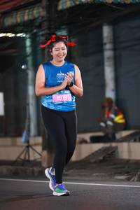 BIB: 201, 45797
                            <button type="button" onclick="openModal(20833305)" class="btn btn-primary btn-sm float-right btn-popup" data-toggle="modal" data-target=".modal-high-quality">
                        <i class="fas fa-shopping-cart"></i> Add to Cart
                    </button>
                                            <button type="button" onclick="isThisMe(20833305, true)" class="btn btn-success btn-sm float-right btn-popup btn-isme hidden" data-toggle="tooltip" data-placement="bottom" title="นี่คือรูปของคุณใช่ไหม คลิกที่นี่เพื่อเอาเข้าอัลบั้ม">
                        <i class="fas fa-plus"></i> Add to album
                    </button>
                    <button type="button" onclick="isThisMe(20833305, false)" class="btn btn-warning btn-sm float-right btn-popup btn-isnotme hidden">
                        <i class="fas fa-ban"></i> Remove from album
                    </button>
