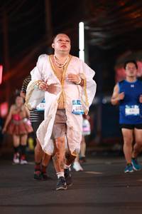 BIB: 6840
                            <button type="button" onclick="openModal(20858465)" class="btn btn-primary btn-sm float-right btn-popup" data-toggle="modal" data-target=".modal-high-quality">
                        <i class="fas fa-shopping-cart"></i> Add to Cart
                    </button>
                                            <button type="button" onclick="isThisMe(20858465, true)" class="btn btn-success btn-sm float-right btn-popup btn-isme hidden" data-toggle="tooltip" data-placement="bottom" title="นี่คือรูปของคุณใช่ไหม คลิกที่นี่เพื่อเอาเข้าอัลบั้ม">
                        <i class="fas fa-plus"></i> Add to album
                    </button>
                    <button type="button" onclick="isThisMe(20858465, false)" class="btn btn-warning btn-sm float-right btn-popup btn-isnotme hidden">
                        <i class="fas fa-ban"></i> Remove from album
                    </button>