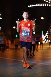 BIB: 40741
                            <button type="button" onclick="openModal(19963488)" class="btn btn-primary btn-sm float-right btn-popup" data-toggle="modal" data-target=".modal-high-quality">
                        <i class="fas fa-shopping-cart"></i> Add to Cart
                    </button>
                                            <button type="button" onclick="isThisMe(19963488, true)" class="btn btn-success btn-sm float-right btn-popup btn-isme hidden" data-toggle="tooltip" data-placement="bottom" title="นี่คือรูปของคุณใช่ไหม คลิกที่นี่เพื่อเอาเข้าอัลบั้ม">
                        <i class="fas fa-plus"></i> Add to album
                    </button>
                    <button type="button" onclick="isThisMe(19963488, false)" class="btn btn-warning btn-sm float-right btn-popup btn-isnotme hidden">
                        <i class="fas fa-ban"></i> Remove from album
                    </button>