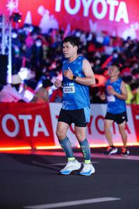 BIB: 42326
                            <button type="button" onclick="openModal(21095621)" class="btn btn-primary btn-sm float-right btn-popup" data-toggle="modal" data-target=".modal-high-quality">
                        <i class="fas fa-shopping-cart"></i> Add to Cart
                    </button>
                                            <button type="button" onclick="isThisMe(21095621, true)" class="btn btn-success btn-sm float-right btn-popup btn-isme hidden" data-toggle="tooltip" data-placement="bottom" title="นี่คือรูปของคุณใช่ไหม คลิกที่นี่เพื่อเอาเข้าอัลบั้ม">
                        <i class="fas fa-plus"></i> Add to album
                    </button>
                    <button type="button" onclick="isThisMe(21095621, false)" class="btn btn-warning btn-sm float-right btn-popup btn-isnotme hidden">
                        <i class="fas fa-ban"></i> Remove from album
                    </button>