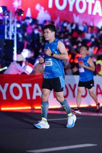 BIB: 2326
                            <button type="button" onclick="openModal(21095666)" class="btn btn-primary btn-sm float-right btn-popup" data-toggle="modal" data-target=".modal-high-quality">
                        <i class="fas fa-shopping-cart"></i> Add to Cart
                    </button>
                                            <button type="button" onclick="isThisMe(21095666, true)" class="btn btn-success btn-sm float-right btn-popup btn-isme hidden" data-toggle="tooltip" data-placement="bottom" title="นี่คือรูปของคุณใช่ไหม คลิกที่นี่เพื่อเอาเข้าอัลบั้ม">
                        <i class="fas fa-plus"></i> Add to album
                    </button>
                    <button type="button" onclick="isThisMe(21095666, false)" class="btn btn-warning btn-sm float-right btn-popup btn-isnotme hidden">
                        <i class="fas fa-ban"></i> Remove from album
                    </button>