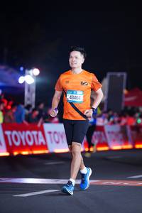 BIB: 43404
                            <button type="button" onclick="openModal(21094672)" class="btn btn-primary btn-sm float-right btn-popup" data-toggle="modal" data-target=".modal-high-quality">
                        <i class="fas fa-shopping-cart"></i> Add to Cart
                    </button>
                                            <button type="button" onclick="isThisMe(21094672, true)" class="btn btn-success btn-sm float-right btn-popup btn-isme hidden" data-toggle="tooltip" data-placement="bottom" title="นี่คือรูปของคุณใช่ไหม คลิกที่นี่เพื่อเอาเข้าอัลบั้ม">
                        <i class="fas fa-plus"></i> Add to album
                    </button>
                    <button type="button" onclick="isThisMe(21094672, false)" class="btn btn-warning btn-sm float-right btn-popup btn-isnotme hidden">
                        <i class="fas fa-ban"></i> Remove from album
                    </button>
