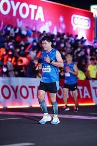BIB: 003, 42326
                            <button type="button" onclick="openModal(21095490)" class="btn btn-primary btn-sm float-right btn-popup" data-toggle="modal" data-target=".modal-high-quality">
                        <i class="fas fa-shopping-cart"></i> Add to Cart
                    </button>
                                            <button type="button" onclick="isThisMe(21095490, true)" class="btn btn-success btn-sm float-right btn-popup btn-isme hidden" data-toggle="tooltip" data-placement="bottom" title="นี่คือรูปของคุณใช่ไหม คลิกที่นี่เพื่อเอาเข้าอัลบั้ม">
                        <i class="fas fa-plus"></i> Add to album
                    </button>
                    <button type="button" onclick="isThisMe(21095490, false)" class="btn btn-warning btn-sm float-right btn-popup btn-isnotme hidden">
                        <i class="fas fa-ban"></i> Remove from album
                    </button>