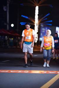 BIB: 0622, 26817
                            <button type="button" onclick="openModal(21116655)" class="btn btn-primary btn-sm float-right btn-popup" data-toggle="modal" data-target=".modal-high-quality">
                        <i class="fas fa-shopping-cart"></i> Add to Cart
                    </button>
                                            <button type="button" onclick="isThisMe(21116655, true)" class="btn btn-success btn-sm float-right btn-popup btn-isme hidden" data-toggle="tooltip" data-placement="bottom" title="นี่คือรูปของคุณใช่ไหม คลิกที่นี่เพื่อเอาเข้าอัลบั้ม">
                        <i class="fas fa-plus"></i> Add to album
                    </button>
                    <button type="button" onclick="isThisMe(21116655, false)" class="btn btn-warning btn-sm float-right btn-popup btn-isnotme hidden">
                        <i class="fas fa-ban"></i> Remove from album
                    </button>