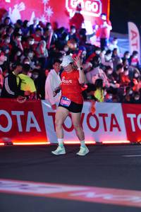 BIB: 33417
                            <button type="button" onclick="openModal(21132040)" class="btn btn-primary btn-sm float-right btn-popup" data-toggle="modal" data-target=".modal-high-quality">
                        <i class="fas fa-shopping-cart"></i> Add to Cart
                    </button>
                                            <button type="button" onclick="isThisMe(21132040, true)" class="btn btn-success btn-sm float-right btn-popup btn-isme hidden" data-toggle="tooltip" data-placement="bottom" title="นี่คือรูปของคุณใช่ไหม คลิกที่นี่เพื่อเอาเข้าอัลบั้ม">
                        <i class="fas fa-plus"></i> Add to album
                    </button>
                    <button type="button" onclick="isThisMe(21132040, false)" class="btn btn-warning btn-sm float-right btn-popup btn-isnotme hidden">
                        <i class="fas fa-ban"></i> Remove from album
                    </button>