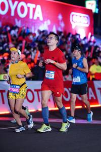 BIB: 70452, 70402, 42654
                            <button type="button" onclick="openModal(21521579)" class="btn btn-primary btn-sm float-right btn-popup" data-toggle="modal" data-target=".modal-high-quality">
                        <i class="fas fa-shopping-cart"></i> Add to Cart
                    </button>
                                            <button type="button" onclick="isThisMe(21521579, true)" class="btn btn-success btn-sm float-right btn-popup btn-isme hidden" data-toggle="tooltip" data-placement="bottom" title="นี่คือรูปของคุณใช่ไหม คลิกที่นี่เพื่อเอาเข้าอัลบั้ม">
                        <i class="fas fa-plus"></i> Add to album
                    </button>
                    <button type="button" onclick="isThisMe(21521579, false)" class="btn btn-warning btn-sm float-right btn-popup btn-isnotme hidden">
                        <i class="fas fa-ban"></i> Remove from album
                    </button>