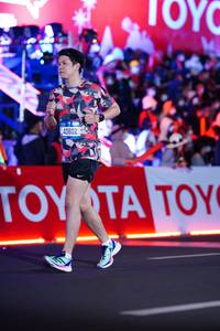 BIB: 40602
                            <button type="button" onclick="openModal(21511174)" class="btn btn-primary btn-sm float-right btn-popup" data-toggle="modal" data-target=".modal-high-quality">
                        <i class="fas fa-shopping-cart"></i> Add to Cart
                    </button>
                                            <button type="button" onclick="isThisMe(21511174, true)" class="btn btn-success btn-sm float-right btn-popup btn-isme hidden" data-toggle="tooltip" data-placement="bottom" title="นี่คือรูปของคุณใช่ไหม คลิกที่นี่เพื่อเอาเข้าอัลบั้ม">
                        <i class="fas fa-plus"></i> Add to album
                    </button>
                    <button type="button" onclick="isThisMe(21511174, false)" class="btn btn-warning btn-sm float-right btn-popup btn-isnotme hidden">
                        <i class="fas fa-ban"></i> Remove from album
                    </button>
