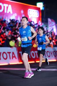 BIB: 41201
                            <button type="button" onclick="openModal(21521340)" class="btn btn-primary btn-sm float-right btn-popup" data-toggle="modal" data-target=".modal-high-quality">
                        <i class="fas fa-shopping-cart"></i> Add to Cart
                    </button>
                                            <button type="button" onclick="isThisMe(21521340, true)" class="btn btn-success btn-sm float-right btn-popup btn-isme hidden" data-toggle="tooltip" data-placement="bottom" title="นี่คือรูปของคุณใช่ไหม คลิกที่นี่เพื่อเอาเข้าอัลบั้ม">
                        <i class="fas fa-plus"></i> Add to album
                    </button>
                    <button type="button" onclick="isThisMe(21521340, false)" class="btn btn-warning btn-sm float-right btn-popup btn-isnotme hidden">
                        <i class="fas fa-ban"></i> Remove from album
                    </button>