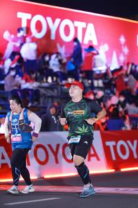 BIB: 46072, 1999, 982
                            <button type="button" onclick="openModal(21412069)" class="btn btn-primary btn-sm float-right btn-popup" data-toggle="modal" data-target=".modal-high-quality">
                        <i class="fas fa-shopping-cart"></i> Add to Cart
                    </button>
                                            <button type="button" onclick="isThisMe(21412069, true)" class="btn btn-success btn-sm float-right btn-popup btn-isme hidden" data-toggle="tooltip" data-placement="bottom" title="นี่คือรูปของคุณใช่ไหม คลิกที่นี่เพื่อเอาเข้าอัลบั้ม">
                        <i class="fas fa-plus"></i> Add to album
                    </button>
                    <button type="button" onclick="isThisMe(21412069, false)" class="btn btn-warning btn-sm float-right btn-popup btn-isnotme hidden">
                        <i class="fas fa-ban"></i> Remove from album
                    </button>