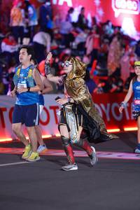 BIB: 2381
                            <button type="button" onclick="openModal(21427333)" class="btn btn-primary btn-sm float-right btn-popup" data-toggle="modal" data-target=".modal-high-quality">
                        <i class="fas fa-shopping-cart"></i> Add to Cart
                    </button>
                                            <button type="button" onclick="isThisMe(21427333, true)" class="btn btn-success btn-sm float-right btn-popup btn-isme hidden" data-toggle="tooltip" data-placement="bottom" title="นี่คือรูปของคุณใช่ไหม คลิกที่นี่เพื่อเอาเข้าอัลบั้ม">
                        <i class="fas fa-plus"></i> Add to album
                    </button>
                    <button type="button" onclick="isThisMe(21427333, false)" class="btn btn-warning btn-sm float-right btn-popup btn-isnotme hidden">
                        <i class="fas fa-ban"></i> Remove from album
                    </button>