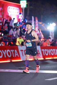 BIB: 201, 43906
                            <button type="button" onclick="openModal(21413843)" class="btn btn-primary btn-sm float-right btn-popup" data-toggle="modal" data-target=".modal-high-quality">
                        <i class="fas fa-shopping-cart"></i> Add to Cart
                    </button>
                                            <button type="button" onclick="isThisMe(21413843, true)" class="btn btn-success btn-sm float-right btn-popup btn-isme hidden" data-toggle="tooltip" data-placement="bottom" title="นี่คือรูปของคุณใช่ไหม คลิกที่นี่เพื่อเอาเข้าอัลบั้ม">
                        <i class="fas fa-plus"></i> Add to album
                    </button>
                    <button type="button" onclick="isThisMe(21413843, false)" class="btn btn-warning btn-sm float-right btn-popup btn-isnotme hidden">
                        <i class="fas fa-ban"></i> Remove from album
                    </button>