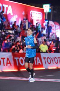 BIB: 1421, 3000
                            <button type="button" onclick="openModal(21415578)" class="btn btn-primary btn-sm float-right btn-popup" data-toggle="modal" data-target=".modal-high-quality">
                        <i class="fas fa-shopping-cart"></i> Add to Cart
                    </button>
                                            <button type="button" onclick="isThisMe(21415578, true)" class="btn btn-success btn-sm float-right btn-popup btn-isme hidden" data-toggle="tooltip" data-placement="bottom" title="นี่คือรูปของคุณใช่ไหม คลิกที่นี่เพื่อเอาเข้าอัลบั้ม">
                        <i class="fas fa-plus"></i> Add to album
                    </button>
                    <button type="button" onclick="isThisMe(21415578, false)" class="btn btn-warning btn-sm float-right btn-popup btn-isnotme hidden">
                        <i class="fas fa-ban"></i> Remove from album
                    </button>