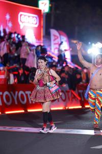 BIB: 45553
                            <button type="button" onclick="openModal(21432444)" class="btn btn-primary btn-sm float-right btn-popup" data-toggle="modal" data-target=".modal-high-quality">
                        <i class="fas fa-shopping-cart"></i> Add to Cart
                    </button>
                                            <button type="button" onclick="isThisMe(21432444, true)" class="btn btn-success btn-sm float-right btn-popup btn-isme hidden" data-toggle="tooltip" data-placement="bottom" title="นี่คือรูปของคุณใช่ไหม คลิกที่นี่เพื่อเอาเข้าอัลบั้ม">
                        <i class="fas fa-plus"></i> Add to album
                    </button>
                    <button type="button" onclick="isThisMe(21432444, false)" class="btn btn-warning btn-sm float-right btn-popup btn-isnotme hidden">
                        <i class="fas fa-ban"></i> Remove from album
                    </button>