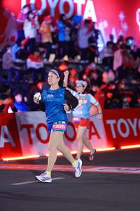 BIB: 45974
                            <button type="button" onclick="openModal(21429155)" class="btn btn-primary btn-sm float-right btn-popup" data-toggle="modal" data-target=".modal-high-quality">
                        <i class="fas fa-shopping-cart"></i> Add to Cart
                    </button>
                                            <button type="button" onclick="isThisMe(21429155, true)" class="btn btn-success btn-sm float-right btn-popup btn-isme hidden" data-toggle="tooltip" data-placement="bottom" title="นี่คือรูปของคุณใช่ไหม คลิกที่นี่เพื่อเอาเข้าอัลบั้ม">
                        <i class="fas fa-plus"></i> Add to album
                    </button>
                    <button type="button" onclick="isThisMe(21429155, false)" class="btn btn-warning btn-sm float-right btn-popup btn-isnotme hidden">
                        <i class="fas fa-ban"></i> Remove from album
                    </button>