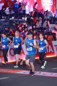 BIB: 42963
                            <button type="button" onclick="openModal(21402569)" class="btn btn-primary btn-sm float-right btn-popup" data-toggle="modal" data-target=".modal-high-quality">
                        <i class="fas fa-shopping-cart"></i> Add to Cart
                    </button>
                                            <button type="button" onclick="isThisMe(21402569, true)" class="btn btn-success btn-sm float-right btn-popup btn-isme hidden" data-toggle="tooltip" data-placement="bottom" title="นี่คือรูปของคุณใช่ไหม คลิกที่นี่เพื่อเอาเข้าอัลบั้ม">
                        <i class="fas fa-plus"></i> Add to album
                    </button>
                    <button type="button" onclick="isThisMe(21402569, false)" class="btn btn-warning btn-sm float-right btn-popup btn-isnotme hidden">
                        <i class="fas fa-ban"></i> Remove from album
                    </button>