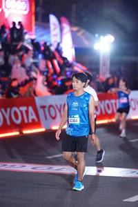 BIB: 12364
                            <button type="button" onclick="openModal(21400861)" class="btn btn-primary btn-sm float-right btn-popup" data-toggle="modal" data-target=".modal-high-quality">
                        <i class="fas fa-shopping-cart"></i> Add to Cart
                    </button>
                                            <button type="button" onclick="isThisMe(21400861, true)" class="btn btn-success btn-sm float-right btn-popup btn-isme hidden" data-toggle="tooltip" data-placement="bottom" title="นี่คือรูปของคุณใช่ไหม คลิกที่นี่เพื่อเอาเข้าอัลบั้ม">
                        <i class="fas fa-plus"></i> Add to album
                    </button>
                    <button type="button" onclick="isThisMe(21400861, false)" class="btn btn-warning btn-sm float-right btn-popup btn-isnotme hidden">
                        <i class="fas fa-ban"></i> Remove from album
                    </button>