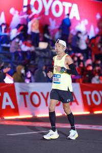 BIB: 40130
                            <button type="button" onclick="openModal(21412860)" class="btn btn-primary btn-sm float-right btn-popup" data-toggle="modal" data-target=".modal-high-quality">
                        <i class="fas fa-shopping-cart"></i> Add to Cart
                    </button>
                                            <button type="button" onclick="isThisMe(21412860, true)" class="btn btn-success btn-sm float-right btn-popup btn-isme hidden" data-toggle="tooltip" data-placement="bottom" title="นี่คือรูปของคุณใช่ไหม คลิกที่นี่เพื่อเอาเข้าอัลบั้ม">
                        <i class="fas fa-plus"></i> Add to album
                    </button>
                    <button type="button" onclick="isThisMe(21412860, false)" class="btn btn-warning btn-sm float-right btn-popup btn-isnotme hidden">
                        <i class="fas fa-ban"></i> Remove from album
                    </button>