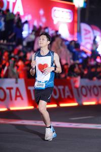 BIB: 641, 42088
                            <button type="button" onclick="openModal(21430340)" class="btn btn-primary btn-sm float-right btn-popup" data-toggle="modal" data-target=".modal-high-quality">
                        <i class="fas fa-shopping-cart"></i> Add to Cart
                    </button>
                                            <button type="button" onclick="isThisMe(21430340, true)" class="btn btn-success btn-sm float-right btn-popup btn-isme hidden" data-toggle="tooltip" data-placement="bottom" title="นี่คือรูปของคุณใช่ไหม คลิกที่นี่เพื่อเอาเข้าอัลบั้ม">
                        <i class="fas fa-plus"></i> Add to album
                    </button>
                    <button type="button" onclick="isThisMe(21430340, false)" class="btn btn-warning btn-sm float-right btn-popup btn-isnotme hidden">
                        <i class="fas fa-ban"></i> Remove from album
                    </button>