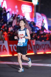 BIB: 42088
                            <button type="button" onclick="openModal(21430332)" class="btn btn-primary btn-sm float-right btn-popup" data-toggle="modal" data-target=".modal-high-quality">
                        <i class="fas fa-shopping-cart"></i> Add to Cart
                    </button>
                                            <button type="button" onclick="isThisMe(21430332, true)" class="btn btn-success btn-sm float-right btn-popup btn-isme hidden" data-toggle="tooltip" data-placement="bottom" title="นี่คือรูปของคุณใช่ไหม คลิกที่นี่เพื่อเอาเข้าอัลบั้ม">
                        <i class="fas fa-plus"></i> Add to album
                    </button>
                    <button type="button" onclick="isThisMe(21430332, false)" class="btn btn-warning btn-sm float-right btn-popup btn-isnotme hidden">
                        <i class="fas fa-ban"></i> Remove from album
                    </button>