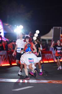 BIB: 440, 68412
                            <button type="button" onclick="openModal(21429818)" class="btn btn-primary btn-sm float-right btn-popup" data-toggle="modal" data-target=".modal-high-quality">
                        <i class="fas fa-shopping-cart"></i> Add to Cart
                    </button>
                                            <button type="button" onclick="isThisMe(21429818, true)" class="btn btn-success btn-sm float-right btn-popup btn-isme hidden" data-toggle="tooltip" data-placement="bottom" title="นี่คือรูปของคุณใช่ไหม คลิกที่นี่เพื่อเอาเข้าอัลบั้ม">
                        <i class="fas fa-plus"></i> Add to album
                    </button>
                    <button type="button" onclick="isThisMe(21429818, false)" class="btn btn-warning btn-sm float-right btn-popup btn-isnotme hidden">
                        <i class="fas fa-ban"></i> Remove from album
                    </button>