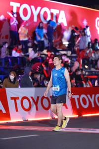 BIB: 43178
                            <button type="button" onclick="openModal(21418937)" class="btn btn-primary btn-sm float-right btn-popup" data-toggle="modal" data-target=".modal-high-quality">
                        <i class="fas fa-shopping-cart"></i> Add to Cart
                    </button>
                                            <button type="button" onclick="isThisMe(21418937, true)" class="btn btn-success btn-sm float-right btn-popup btn-isme hidden" data-toggle="tooltip" data-placement="bottom" title="นี่คือรูปของคุณใช่ไหม คลิกที่นี่เพื่อเอาเข้าอัลบั้ม">
                        <i class="fas fa-plus"></i> Add to album
                    </button>
                    <button type="button" onclick="isThisMe(21418937, false)" class="btn btn-warning btn-sm float-right btn-popup btn-isnotme hidden">
                        <i class="fas fa-ban"></i> Remove from album
                    </button>