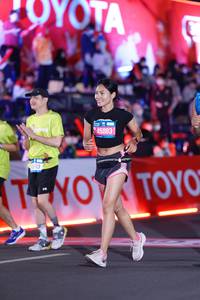 BIB: 45883
                            <button type="button" onclick="openModal(21414543)" class="btn btn-primary btn-sm float-right btn-popup" data-toggle="modal" data-target=".modal-high-quality">
                        <i class="fas fa-shopping-cart"></i> Add to Cart
                    </button>
                                            <button type="button" onclick="isThisMe(21414543, true)" class="btn btn-success btn-sm float-right btn-popup btn-isme hidden" data-toggle="tooltip" data-placement="bottom" title="นี่คือรูปของคุณใช่ไหม คลิกที่นี่เพื่อเอาเข้าอัลบั้ม">
                        <i class="fas fa-plus"></i> Add to album
                    </button>
                    <button type="button" onclick="isThisMe(21414543, false)" class="btn btn-warning btn-sm float-right btn-popup btn-isnotme hidden">
                        <i class="fas fa-ban"></i> Remove from album
                    </button>