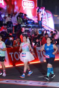 BIB: 15332
                            <button type="button" onclick="openModal(21436169)" class="btn btn-primary btn-sm float-right btn-popup" data-toggle="modal" data-target=".modal-high-quality">
                        <i class="fas fa-shopping-cart"></i> Add to Cart
                    </button>
                                            <button type="button" onclick="isThisMe(21436169, true)" class="btn btn-success btn-sm float-right btn-popup btn-isme hidden" data-toggle="tooltip" data-placement="bottom" title="นี่คือรูปของคุณใช่ไหม คลิกที่นี่เพื่อเอาเข้าอัลบั้ม">
                        <i class="fas fa-plus"></i> Add to album
                    </button>
                    <button type="button" onclick="isThisMe(21436169, false)" class="btn btn-warning btn-sm float-right btn-popup btn-isnotme hidden">
                        <i class="fas fa-ban"></i> Remove from album
                    </button>