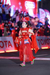 BIB: 68408
                            <button type="button" onclick="openModal(21431647)" class="btn btn-primary btn-sm float-right btn-popup" data-toggle="modal" data-target=".modal-high-quality">
                        <i class="fas fa-shopping-cart"></i> Add to Cart
                    </button>
                                            <button type="button" onclick="isThisMe(21431647, true)" class="btn btn-success btn-sm float-right btn-popup btn-isme hidden" data-toggle="tooltip" data-placement="bottom" title="นี่คือรูปของคุณใช่ไหม คลิกที่นี่เพื่อเอาเข้าอัลบั้ม">
                        <i class="fas fa-plus"></i> Add to album
                    </button>
                    <button type="button" onclick="isThisMe(21431647, false)" class="btn btn-warning btn-sm float-right btn-popup btn-isnotme hidden">
                        <i class="fas fa-ban"></i> Remove from album
                    </button>