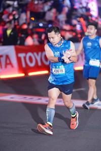 BIB: 43679
                            <button type="button" onclick="openModal(21415902)" class="btn btn-primary btn-sm float-right btn-popup" data-toggle="modal" data-target=".modal-high-quality">
                        <i class="fas fa-shopping-cart"></i> Add to Cart
                    </button>
                                            <button type="button" onclick="isThisMe(21415902, true)" class="btn btn-success btn-sm float-right btn-popup btn-isme hidden" data-toggle="tooltip" data-placement="bottom" title="นี่คือรูปของคุณใช่ไหม คลิกที่นี่เพื่อเอาเข้าอัลบั้ม">
                        <i class="fas fa-plus"></i> Add to album
                    </button>
                    <button type="button" onclick="isThisMe(21415902, false)" class="btn btn-warning btn-sm float-right btn-popup btn-isnotme hidden">
                        <i class="fas fa-ban"></i> Remove from album
                    </button>