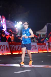 BIB: 1999
                            <button type="button" onclick="openModal(21425767)" class="btn btn-primary btn-sm float-right btn-popup" data-toggle="modal" data-target=".modal-high-quality">
                        <i class="fas fa-shopping-cart"></i> Add to Cart
                    </button>
                                            <button type="button" onclick="isThisMe(21425767, true)" class="btn btn-success btn-sm float-right btn-popup btn-isme hidden" data-toggle="tooltip" data-placement="bottom" title="นี่คือรูปของคุณใช่ไหม คลิกที่นี่เพื่อเอาเข้าอัลบั้ม">
                        <i class="fas fa-plus"></i> Add to album
                    </button>
                    <button type="button" onclick="isThisMe(21425767, false)" class="btn btn-warning btn-sm float-right btn-popup btn-isnotme hidden">
                        <i class="fas fa-ban"></i> Remove from album
                    </button>