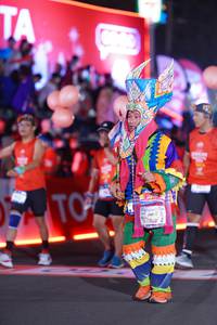 BIB: 633, 148
                            <button type="button" onclick="openModal(21431935)" class="btn btn-primary btn-sm float-right btn-popup" data-toggle="modal" data-target=".modal-high-quality">
                        <i class="fas fa-shopping-cart"></i> Add to Cart
                    </button>
                                            <button type="button" onclick="isThisMe(21431935, true)" class="btn btn-success btn-sm float-right btn-popup btn-isme hidden" data-toggle="tooltip" data-placement="bottom" title="นี่คือรูปของคุณใช่ไหม คลิกที่นี่เพื่อเอาเข้าอัลบั้ม">
                        <i class="fas fa-plus"></i> Add to album
                    </button>
                    <button type="button" onclick="isThisMe(21431935, false)" class="btn btn-warning btn-sm float-right btn-popup btn-isnotme hidden">
                        <i class="fas fa-ban"></i> Remove from album
                    </button>