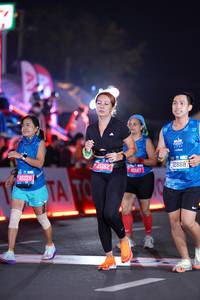 BIB: 45228, 45162, 2888
                            <button type="button" onclick="openModal(21426285)" class="btn btn-primary btn-sm float-right btn-popup" data-toggle="modal" data-target=".modal-high-quality">
                        <i class="fas fa-shopping-cart"></i> Add to Cart
                    </button>
                                            <button type="button" onclick="isThisMe(21426285, true)" class="btn btn-success btn-sm float-right btn-popup btn-isme hidden" data-toggle="tooltip" data-placement="bottom" title="นี่คือรูปของคุณใช่ไหม คลิกที่นี่เพื่อเอาเข้าอัลบั้ม">
                        <i class="fas fa-plus"></i> Add to album
                    </button>
                    <button type="button" onclick="isThisMe(21426285, false)" class="btn btn-warning btn-sm float-right btn-popup btn-isnotme hidden">
                        <i class="fas fa-ban"></i> Remove from album
                    </button>