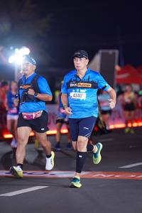 BIB: 4340
                            <button type="button" onclick="openModal(21427082)" class="btn btn-primary btn-sm float-right btn-popup" data-toggle="modal" data-target=".modal-high-quality">
                        <i class="fas fa-shopping-cart"></i> Add to Cart
                    </button>
                                            <button type="button" onclick="isThisMe(21427082, true)" class="btn btn-success btn-sm float-right btn-popup btn-isme hidden" data-toggle="tooltip" data-placement="bottom" title="นี่คือรูปของคุณใช่ไหม คลิกที่นี่เพื่อเอาเข้าอัลบั้ม">
                        <i class="fas fa-plus"></i> Add to album
                    </button>
                    <button type="button" onclick="isThisMe(21427082, false)" class="btn btn-warning btn-sm float-right btn-popup btn-isnotme hidden">
                        <i class="fas fa-ban"></i> Remove from album
                    </button>