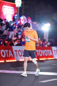 BIB: 43174
                            <button type="button" onclick="openModal(21416936)" class="btn btn-primary btn-sm float-right btn-popup" data-toggle="modal" data-target=".modal-high-quality">
                        <i class="fas fa-shopping-cart"></i> Add to Cart
                    </button>
                                            <button type="button" onclick="isThisMe(21416936, true)" class="btn btn-success btn-sm float-right btn-popup btn-isme hidden" data-toggle="tooltip" data-placement="bottom" title="นี่คือรูปของคุณใช่ไหม คลิกที่นี่เพื่อเอาเข้าอัลบั้ม">
                        <i class="fas fa-plus"></i> Add to album
                    </button>
                    <button type="button" onclick="isThisMe(21416936, false)" class="btn btn-warning btn-sm float-right btn-popup btn-isnotme hidden">
                        <i class="fas fa-ban"></i> Remove from album
                    </button>