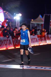 BIB: 481, 41890
                            <button type="button" onclick="openModal(21437739)" class="btn btn-primary btn-sm float-right btn-popup" data-toggle="modal" data-target=".modal-high-quality">
                        <i class="fas fa-shopping-cart"></i> Add to Cart
                    </button>
                                            <button type="button" onclick="isThisMe(21437739, true)" class="btn btn-success btn-sm float-right btn-popup btn-isme hidden" data-toggle="tooltip" data-placement="bottom" title="นี่คือรูปของคุณใช่ไหม คลิกที่นี่เพื่อเอาเข้าอัลบั้ม">
                        <i class="fas fa-plus"></i> Add to album
                    </button>
                    <button type="button" onclick="isThisMe(21437739, false)" class="btn btn-warning btn-sm float-right btn-popup btn-isnotme hidden">
                        <i class="fas fa-ban"></i> Remove from album
                    </button>