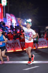 BIB: 138, 40844
                            <button type="button" onclick="openModal(21427977)" class="btn btn-primary btn-sm float-right btn-popup" data-toggle="modal" data-target=".modal-high-quality">
                        <i class="fas fa-shopping-cart"></i> Add to Cart
                    </button>
                                            <button type="button" onclick="isThisMe(21427977, true)" class="btn btn-success btn-sm float-right btn-popup btn-isme hidden" data-toggle="tooltip" data-placement="bottom" title="นี่คือรูปของคุณใช่ไหม คลิกที่นี่เพื่อเอาเข้าอัลบั้ม">
                        <i class="fas fa-plus"></i> Add to album
                    </button>
                    <button type="button" onclick="isThisMe(21427977, false)" class="btn btn-warning btn-sm float-right btn-popup btn-isnotme hidden">
                        <i class="fas fa-ban"></i> Remove from album
                    </button>