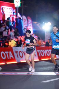 BIB: 103, 45883, 42367
                            <button type="button" onclick="openModal(21414260)" class="btn btn-primary btn-sm float-right btn-popup" data-toggle="modal" data-target=".modal-high-quality">
                        <i class="fas fa-shopping-cart"></i> Add to Cart
                    </button>
                                            <button type="button" onclick="isThisMe(21414260, true)" class="btn btn-success btn-sm float-right btn-popup btn-isme hidden" data-toggle="tooltip" data-placement="bottom" title="นี่คือรูปของคุณใช่ไหม คลิกที่นี่เพื่อเอาเข้าอัลบั้ม">
                        <i class="fas fa-plus"></i> Add to album
                    </button>
                    <button type="button" onclick="isThisMe(21414260, false)" class="btn btn-warning btn-sm float-right btn-popup btn-isnotme hidden">
                        <i class="fas fa-ban"></i> Remove from album
                    </button>