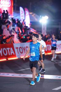 BIB: 060, 42364
                            <button type="button" onclick="openModal(21400813)" class="btn btn-primary btn-sm float-right btn-popup" data-toggle="modal" data-target=".modal-high-quality">
                        <i class="fas fa-shopping-cart"></i> Add to Cart
                    </button>
                                            <button type="button" onclick="isThisMe(21400813, true)" class="btn btn-success btn-sm float-right btn-popup btn-isme hidden" data-toggle="tooltip" data-placement="bottom" title="นี่คือรูปของคุณใช่ไหม คลิกที่นี่เพื่อเอาเข้าอัลบั้ม">
                        <i class="fas fa-plus"></i> Add to album
                    </button>
                    <button type="button" onclick="isThisMe(21400813, false)" class="btn btn-warning btn-sm float-right btn-popup btn-isnotme hidden">
                        <i class="fas fa-ban"></i> Remove from album
                    </button>