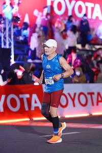 BIB: 43763
                            <button type="button" onclick="openModal(21423381)" class="btn btn-primary btn-sm float-right btn-popup" data-toggle="modal" data-target=".modal-high-quality">
                        <i class="fas fa-shopping-cart"></i> Add to Cart
                    </button>
                                            <button type="button" onclick="isThisMe(21423381, true)" class="btn btn-success btn-sm float-right btn-popup btn-isme hidden" data-toggle="tooltip" data-placement="bottom" title="นี่คือรูปของคุณใช่ไหม คลิกที่นี่เพื่อเอาเข้าอัลบั้ม">
                        <i class="fas fa-plus"></i> Add to album
                    </button>
                    <button type="button" onclick="isThisMe(21423381, false)" class="btn btn-warning btn-sm float-right btn-popup btn-isnotme hidden">
                        <i class="fas fa-ban"></i> Remove from album
                    </button>