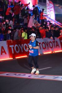 BIB: 45473
                            <button type="button" onclick="openModal(21433533)" class="btn btn-primary btn-sm float-right btn-popup" data-toggle="modal" data-target=".modal-high-quality">
                        <i class="fas fa-shopping-cart"></i> Add to Cart
                    </button>
                                            <button type="button" onclick="isThisMe(21433533, true)" class="btn btn-success btn-sm float-right btn-popup btn-isme hidden" data-toggle="tooltip" data-placement="bottom" title="นี่คือรูปของคุณใช่ไหม คลิกที่นี่เพื่อเอาเข้าอัลบั้ม">
                        <i class="fas fa-plus"></i> Add to album
                    </button>
                    <button type="button" onclick="isThisMe(21433533, false)" class="btn btn-warning btn-sm float-right btn-popup btn-isnotme hidden">
                        <i class="fas fa-ban"></i> Remove from album
                    </button>