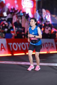 BIB: 45640
                            <button type="button" onclick="openModal(21426723)" class="btn btn-primary btn-sm float-right btn-popup" data-toggle="modal" data-target=".modal-high-quality">
                        <i class="fas fa-shopping-cart"></i> Add to Cart
                    </button>
                                            <button type="button" onclick="isThisMe(21426723, true)" class="btn btn-success btn-sm float-right btn-popup btn-isme hidden" data-toggle="tooltip" data-placement="bottom" title="นี่คือรูปของคุณใช่ไหม คลิกที่นี่เพื่อเอาเข้าอัลบั้ม">
                        <i class="fas fa-plus"></i> Add to album
                    </button>
                    <button type="button" onclick="isThisMe(21426723, false)" class="btn btn-warning btn-sm float-right btn-popup btn-isnotme hidden">
                        <i class="fas fa-ban"></i> Remove from album
                    </button>