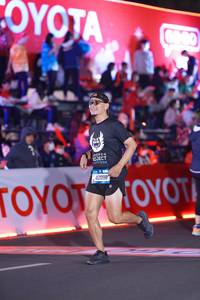 BIB: 42098, 000
                            <button type="button" onclick="openModal(21419166)" class="btn btn-primary btn-sm float-right btn-popup" data-toggle="modal" data-target=".modal-high-quality">
                        <i class="fas fa-shopping-cart"></i> Add to Cart
                    </button>
                                            <button type="button" onclick="isThisMe(21419166, true)" class="btn btn-success btn-sm float-right btn-popup btn-isme hidden" data-toggle="tooltip" data-placement="bottom" title="นี่คือรูปของคุณใช่ไหม คลิกที่นี่เพื่อเอาเข้าอัลบั้ม">
                        <i class="fas fa-plus"></i> Add to album
                    </button>
                    <button type="button" onclick="isThisMe(21419166, false)" class="btn btn-warning btn-sm float-right btn-popup btn-isnotme hidden">
                        <i class="fas fa-ban"></i> Remove from album
                    </button>